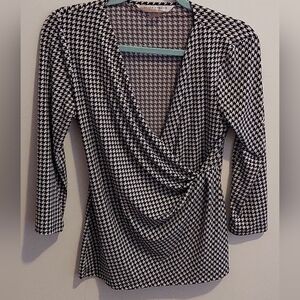Black and white houndtooth blouse